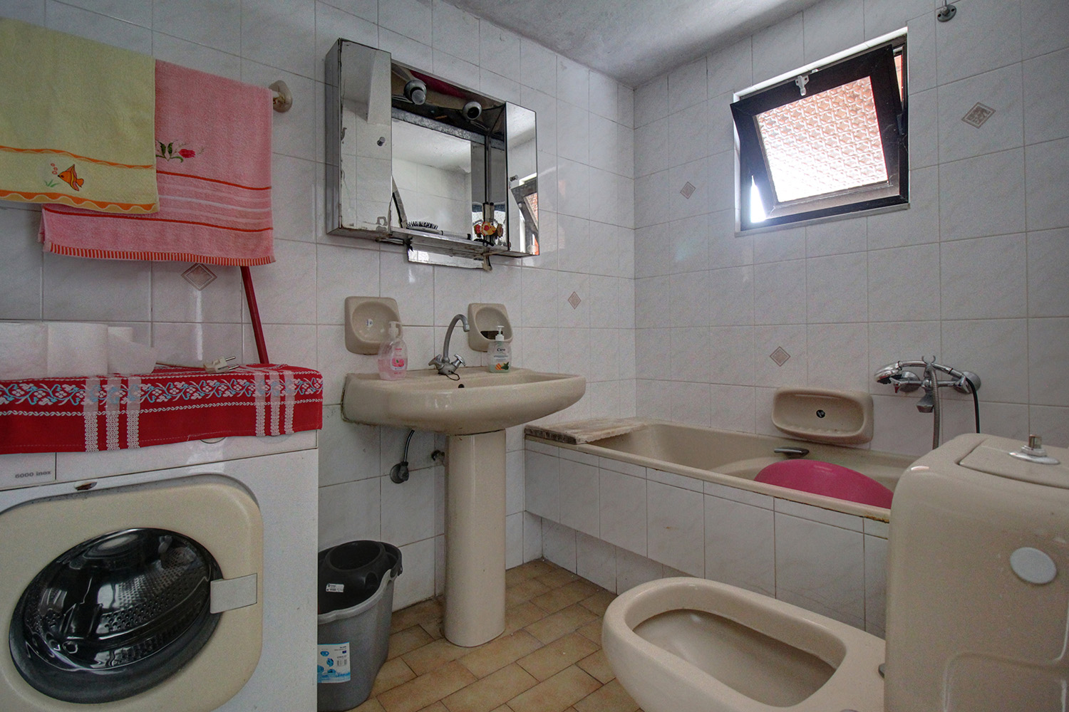 lizabethestateagency-cmpmdaqhycmlyvcjrloe1im7y-013
